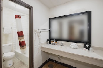 Deluxe Room, 2 Double Beds, Smoking