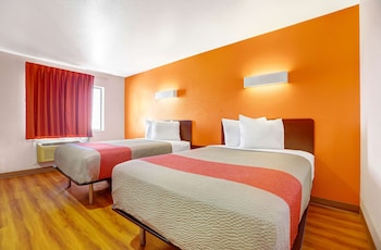 Standard Room, 2 Queen Beds, Non Smoking