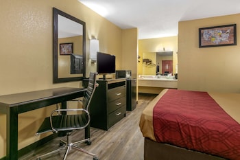 Standard Room, 1 King Bed, Smoking