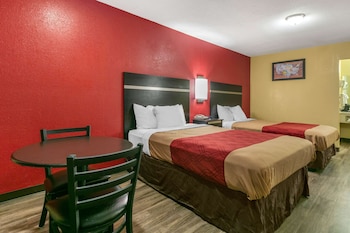 Standard Double Room, 2 Double Beds, Smoking