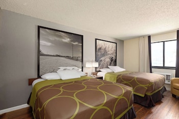 Room, 2 Queen Beds, Accessible, Non Smoking (Bathtub w/ Grab Bars)