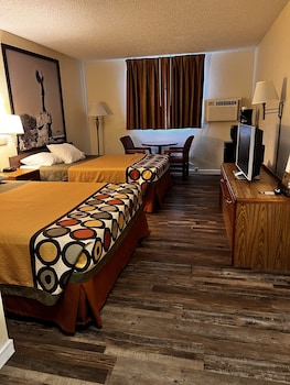 Room, 2 Queen Beds, Accessible, Non Smoking (Bathtub w/ Grab Bars)