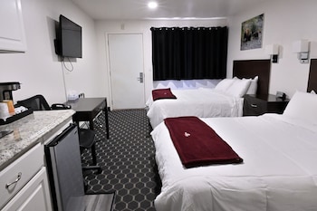 Moderate, 2 Queen Beds