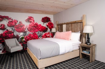 Twin Bing 1 King Bed