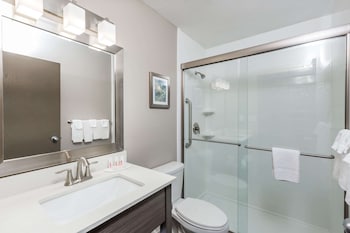 Suite, 1 King Bed with Sofa bed, Non Smoking, Refrigerator & Microwave