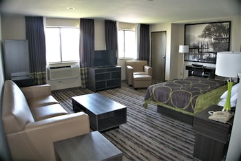 Suite, 1 King Bed with Sofa bed, Non Smoking, Refrigerator & Microwave