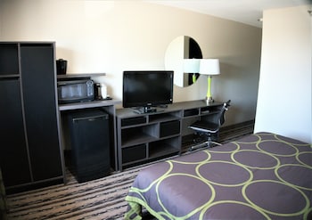 Standard Room, 1 King Bed