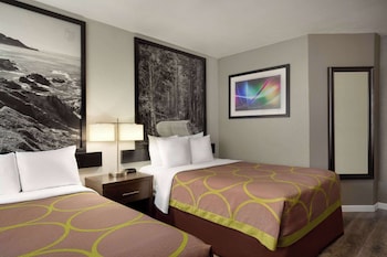 Room, Accessible, Non Smoking (1 Double and 1 Single Bed Mobility)