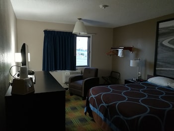 Studio Suite, 1 King Bed, Non Smoking