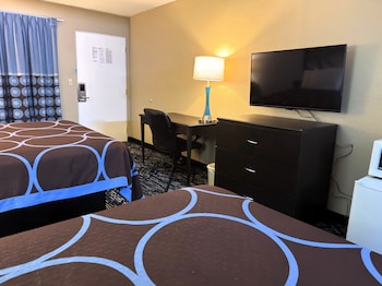 Room, 2 Queen Beds, Smoking