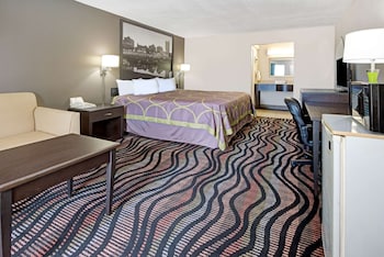 Suite, 1 King Bed, Non Smoking