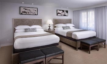 Suite, 3 Bedrooms
