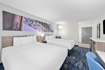 Standard Room, 2 Queen Beds, Non Smoking