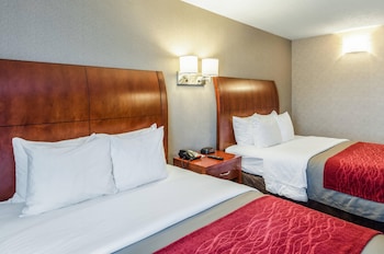 Standard Room, 2 Queen Beds, Non Smoking