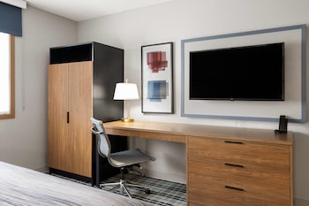Premier Suite, 1 King Bed, Non Smoking