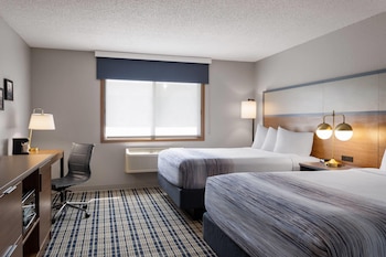 Room, 2 Queen Beds, Non Smoking
