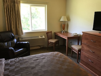 Standard Room, 1 Queen Bed, Non Smoking