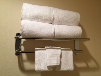 Standard Room, 2 Double Beds, Accessible