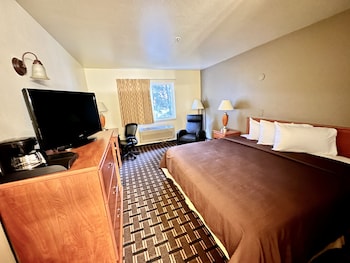 Standard Room, 1 Queen Bed, Non Smoking