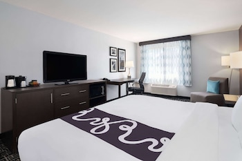 Deluxe Room, 1 King Bed, Non Smoking