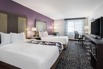Room, 2 Queen Beds, Accessible, Non Smoking (Bathtub w/ Grab Bar)