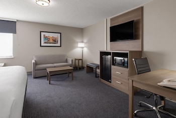 Studio Suite, 1 King Bed, Non Smoking