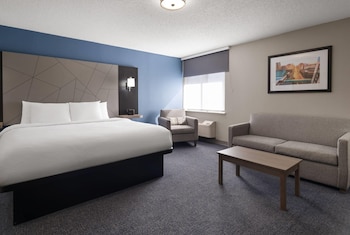 Studio Suite, 1 King Bed, Non Smoking