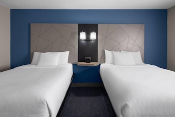 Double Room, 2 Double Beds Non-Smoking