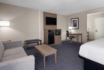 Studio Suite, 1 King Bed, Non Smoking
