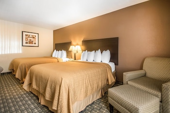 Standard Room, 2 Queen Beds, Non Smoking