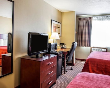 Standard Room, 2 Queen Beds, Non Smoking