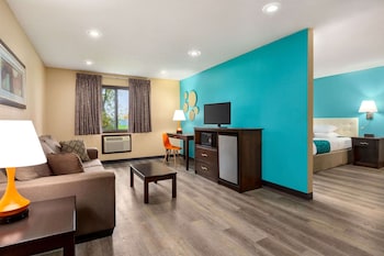 Studio Suite, 1 King Bed, Non Smoking