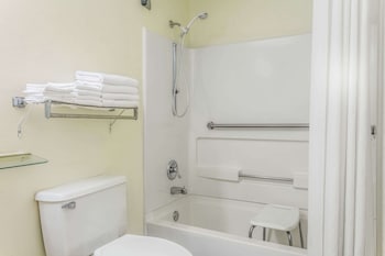 Standard Room, 2 Queen Beds