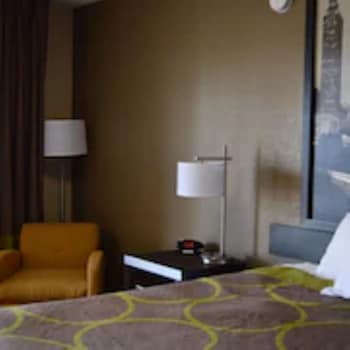Standard Room, 1 Queen Bed