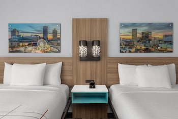 Room, 2 Queen Beds, Non Smoking