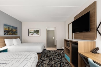 Room, 2 Queen Beds, Non Smoking