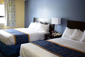 Room, 2 Queen Beds, Non Smoking