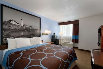 Standard Room, 1 King Bed