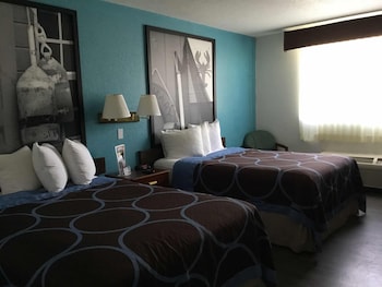 Standard Room, 2 Double Beds, Non Smoking (Double Room)