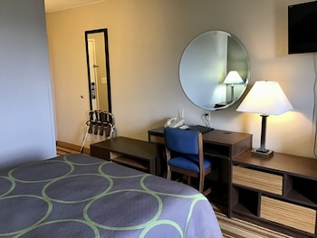 Standard Room, 1 Queen Bed, Non Smoking
