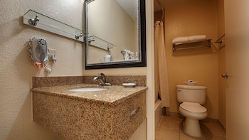 Standard Room, 2 Queen Beds, Non Smoking, Refrigerator & Microwave