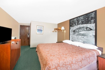 Standard Room, 1 King Bed