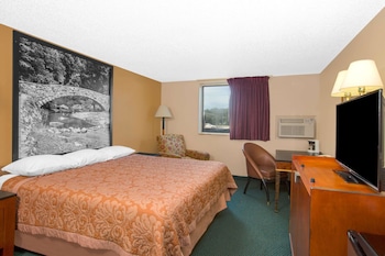 Standard Room, 1 King Bed