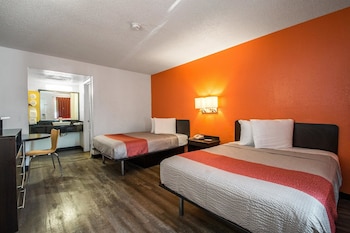 Standard Room, 2 Double Beds, Non Smoking