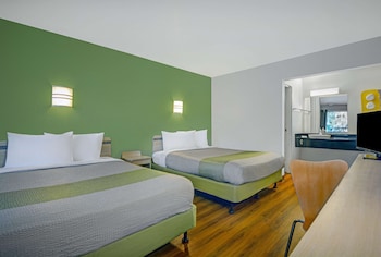 Standard Room, 2 Queen Beds, Non Smoking