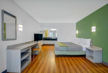 Standard Room, 1 King Bed, Non Smoking