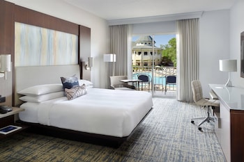 Standard Room, 1 King Bed