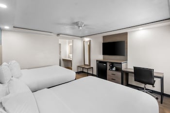 Standard Room, 2 Queen Beds