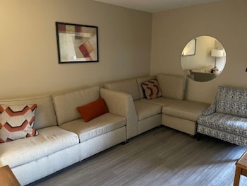 Studio Suite, 1 King Bed, Non Smoking