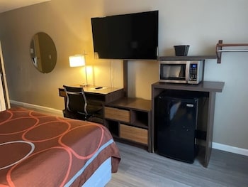 Room, 1 Queen Bed, Accessible, Non Smoking (Mobility)